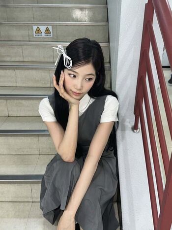 Kazuha Nakamura 中村 一葉
