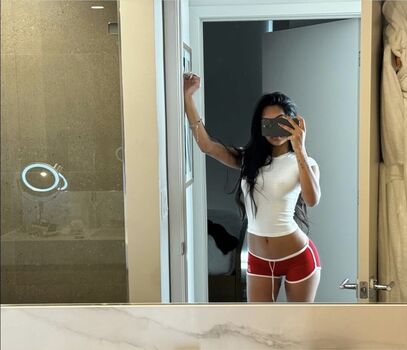 Full leaked Kelliexny private onlyfans photo