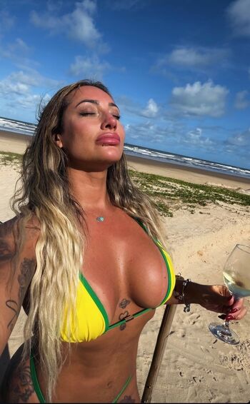 Full leaked Kelly holliver private onlyfans photo