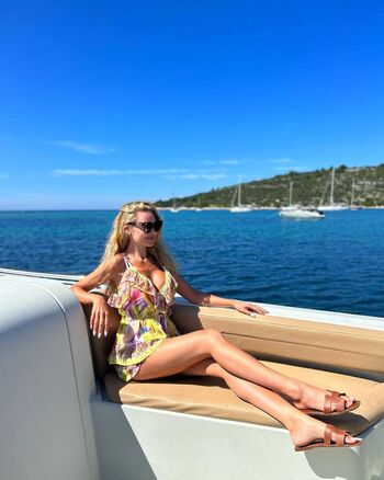 Full leaked Kelly rian sanson private onlyfans photo