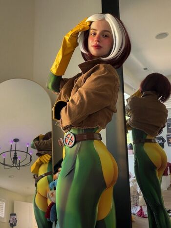 Full leaked Khaleesibb private onlyfans photo