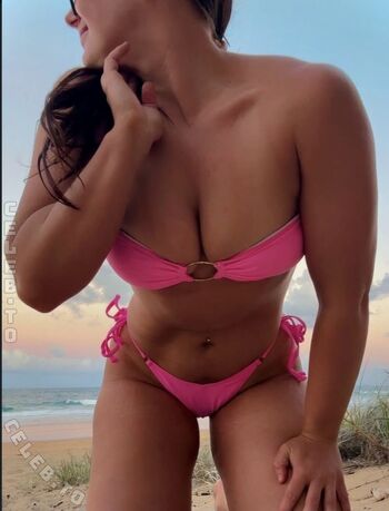 Full leaked Khiarna thompson private onlyfans photo