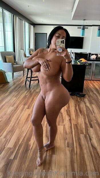 Full leaked Kiara mia private onlyfans photo