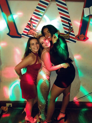 Full leaked Kiara w private onlyfans photo