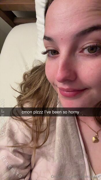 Full leaked Kiarajade private onlyfans photo