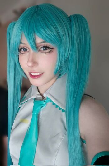 Kiki Glitter Cosplay