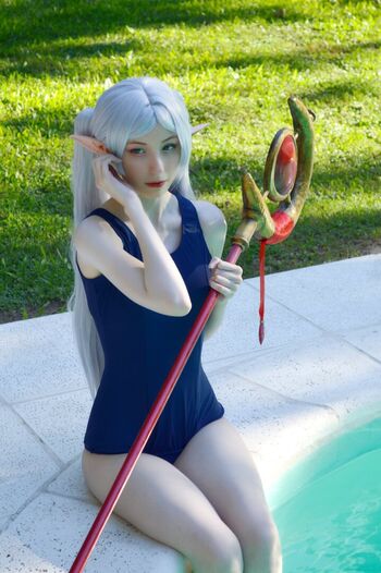 Kiki Glitter Cosplay