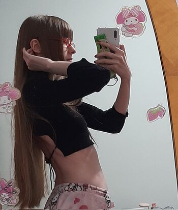 Full leaked Kiki glitter cosplay private onlyfans photo