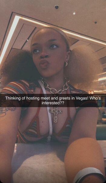 Full leaked Kikicheea private onlyfans photo