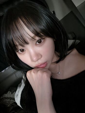 Full leaked Kim chaewon  page private onlyfans photo