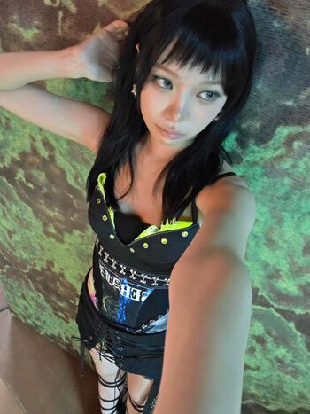Full leaked Kim chaewon  page private onlyfans photo