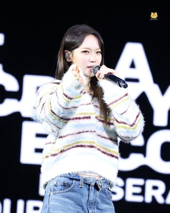 Full leaked Kim chaewon le sserafim private onlyfans photo