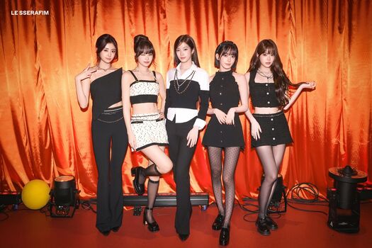 Kim Chaewon 김채원 [Le Sserafim]