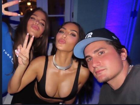 Full leaked Kim kardashian  page private onlyfans photo