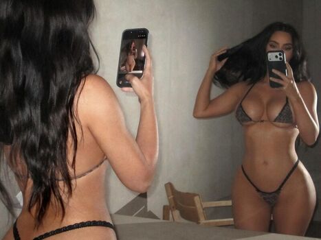 Full leaked Kim kardashian page private onlyfans photo