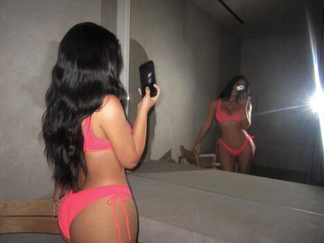 Full leaked Kim kardashian page private onlyfans photo