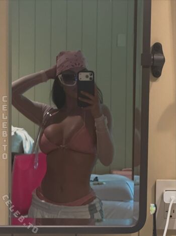Full leaked Kim kardashian private onlyfans photo