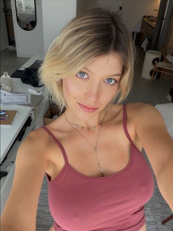 Full leaked Kimoriiii private onlyfans photo