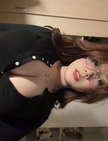 Full leaked Kinora private onlyfans photo