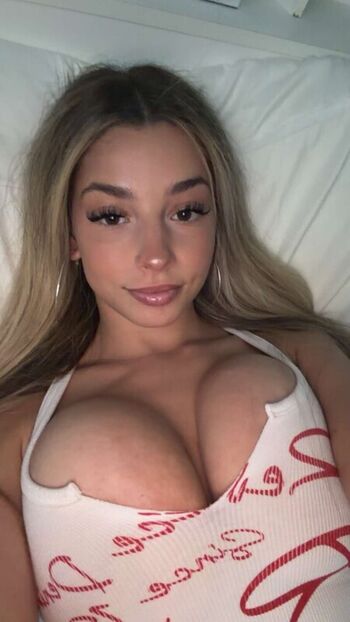 Full leaked Kira pregiato private onlyfans photo