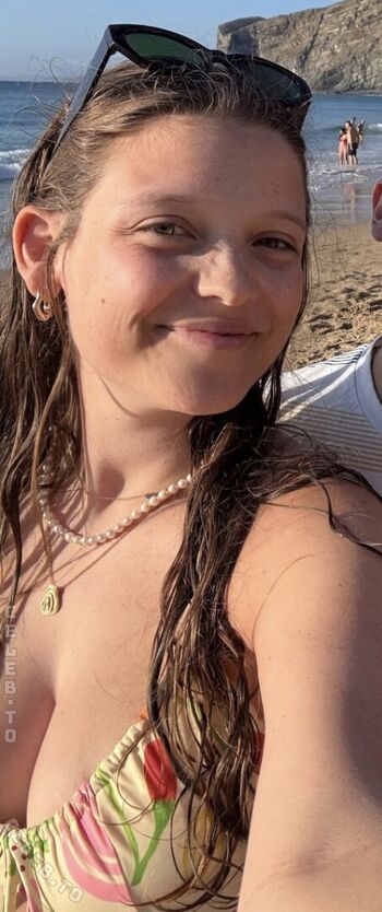 Full leaked Kirasview private onlyfans photo