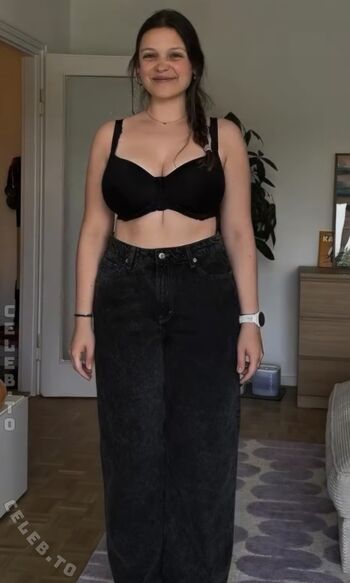Full leaked Kirasview private onlyfans photo