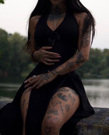 Full leaked Kiratheghoul private onlyfans photo