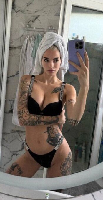 Full leaked Kisatanya private onlyfans photo