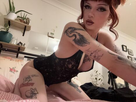 Full leaked Kittycat private onlyfans photo