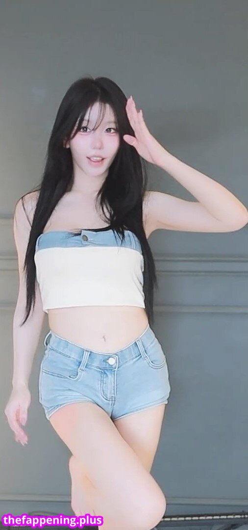 kkok7816 / kook1916 / midi ヌードOnlyFans写真 #177