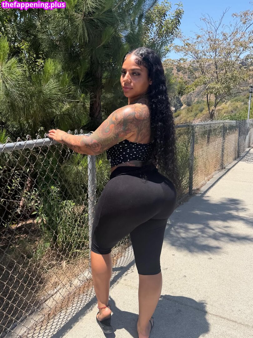 KKVSH / https: Nahá OnlyFans fotografie #4