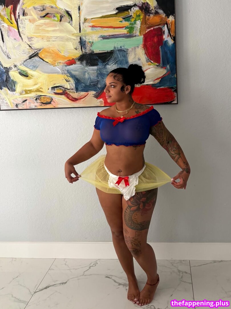 KKVSH / https: Foto OnlyFans Nua #7
