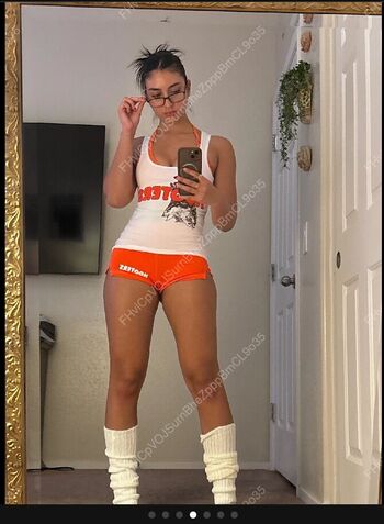 Full leaked Klairelena page private onlyfans photo