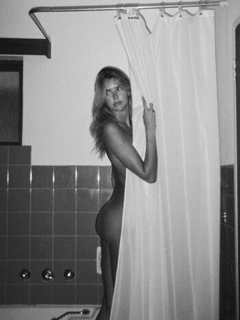 Full leaked Klarahellqvistt private onlyfans photo