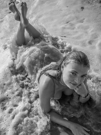Full leaked Koh lanta private onlyfans photo