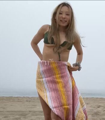 Full leaked Lunaaislingfree/ private onlyfans photo