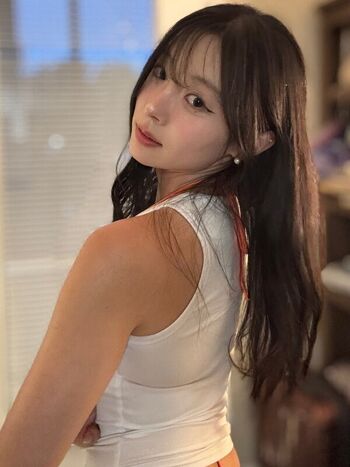 Full leaked Itsbumblebea/ private onlyfans photo