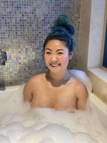 Full leaked Korean hottie private onlyfans photo