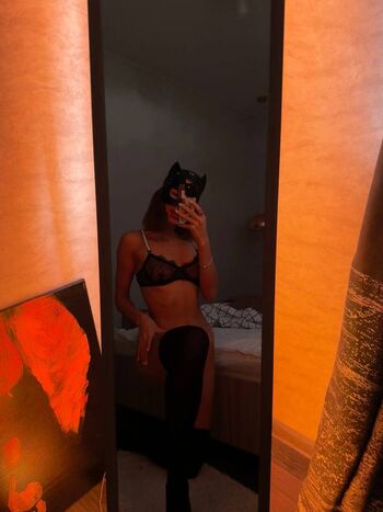 Full leaked Kotik komfortik private onlyfans photo