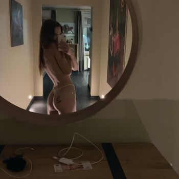 Full leaked Kriss vector private onlyfans photo