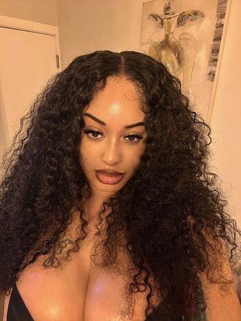 Full leaked Kristiana king private onlyfans photo