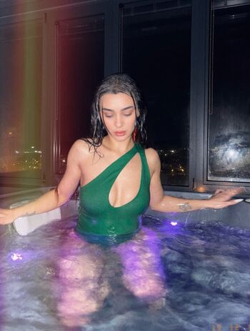 Kübra Miranda Çamlıbel