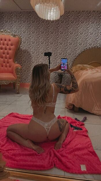 Full leaked Kuntrygirlvip private onlyfans photo