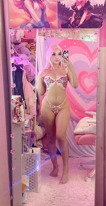 Full leaked Kutiekitten private onlyfans photo