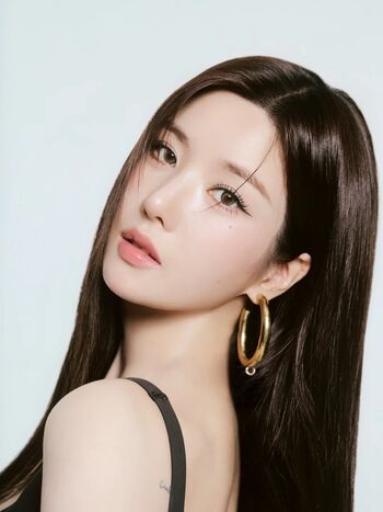 Full leaked Kwon eunbi page private onlyfans photo