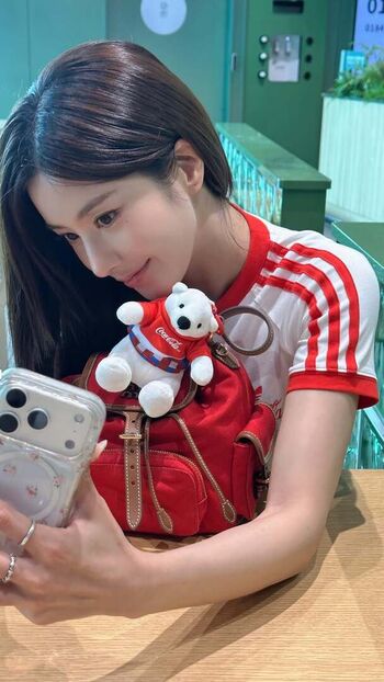 Full leaked Kwon eunbi page private onlyfans photo