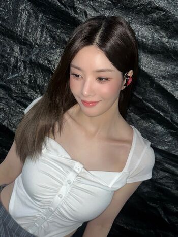 Full leaked Kwon eunbi private onlyfans photo
