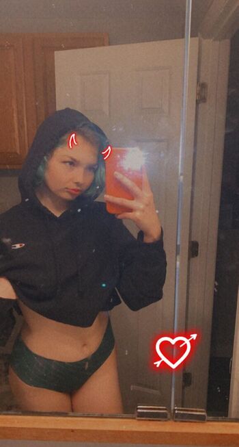 Full leaked Kxrennicole private onlyfans photo