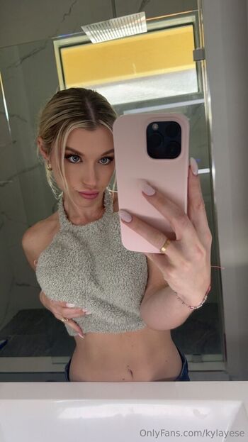 Full leaked Kylayese private onlyfans photo