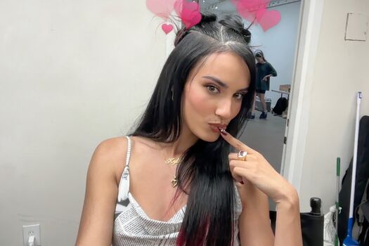 Full leaked Kylie cantrall page private onlyfans photo
